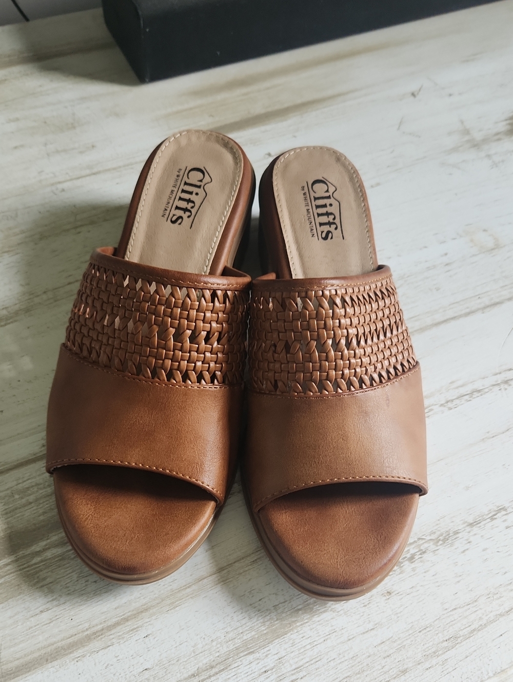 SALE! Cliffs by WHITE MOUNTAIN Brown Woven Slide Mules